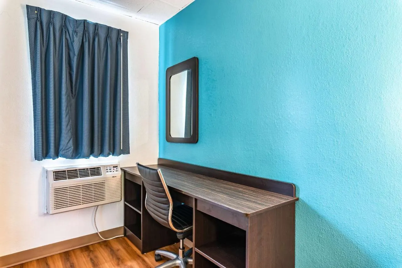 Motel 6-Elmsford, Ny - White Plains Hotel Elmsford