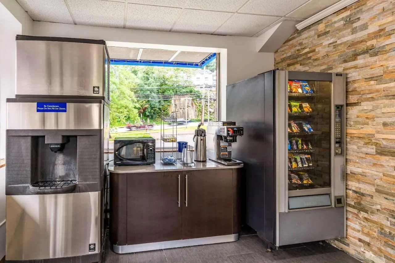 Motel 6-Elmsford, Ny - White Plains
